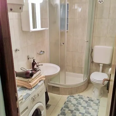 Mihalic Apartment *